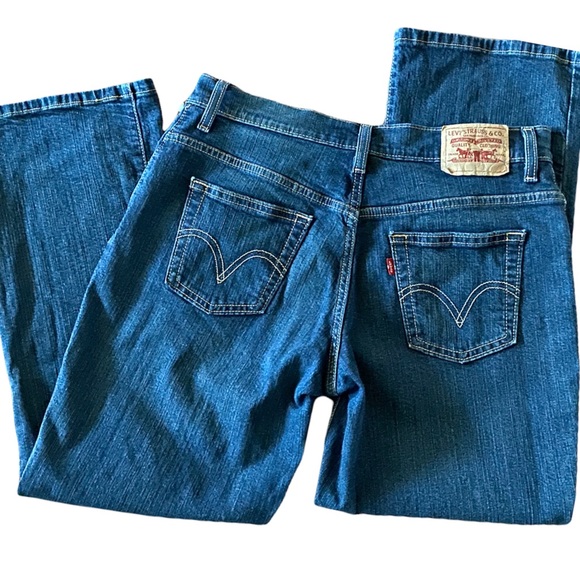 Levi’s , Women Denim Jeans , Levi’s Strauss & Co. Womens Jeans, Straight Jeans